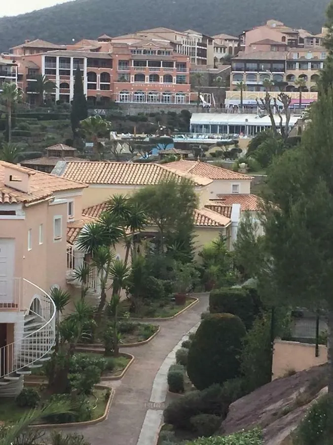Appartement à Cap Estérel Village Pierre et Vacances Saint-Raphaël