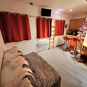 https://studio-chaleureux-aux-pieds-des-pistes-de-ski-des-glovettes.hotels-rhonealpes.com