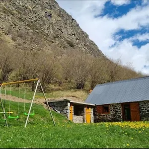 https://bergerie-grange-4-5-cirque-de-troumouse-gavarnie.midi-pyreneeshotels.com